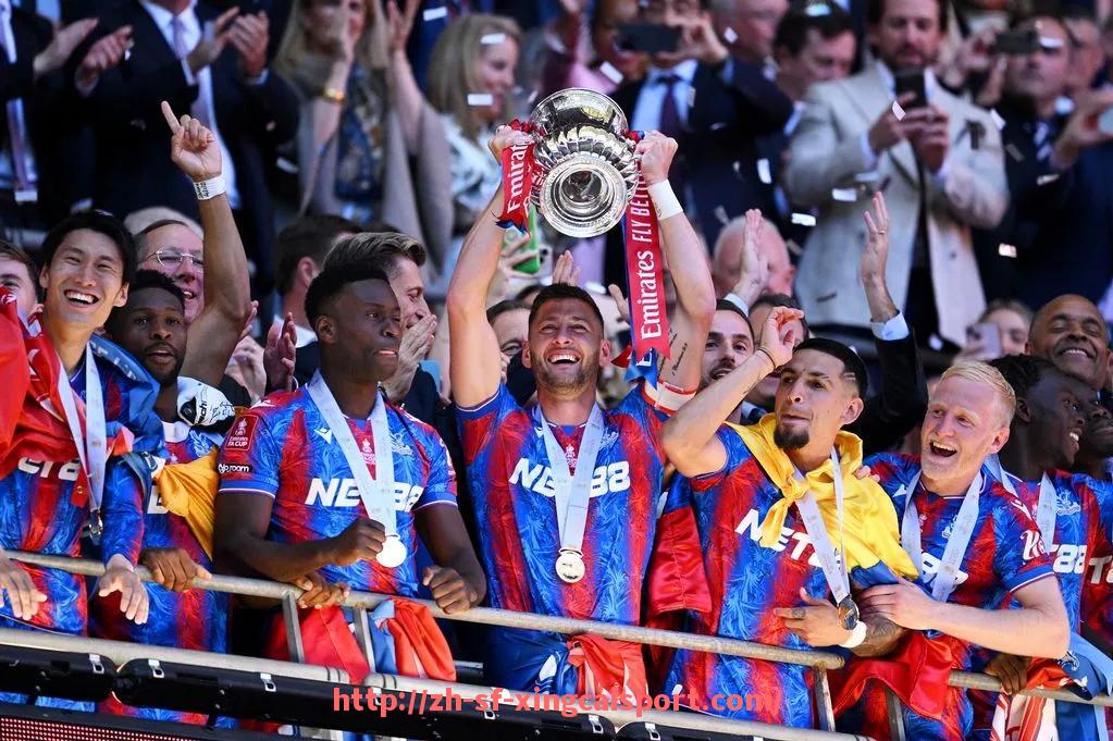 杏彩体育-世俱杯小组形势解析：晋级概率与出线关键因素